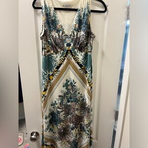 Maxi dress never worn